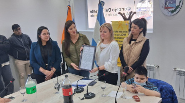 Dieron reconocimiento a la “Red de Mamás TDF” por su lucha contra el cáncer infantojuvenil