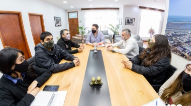 Trabajadores y trabajadoras de Digital Fueguina se reunieron con Martín Perez