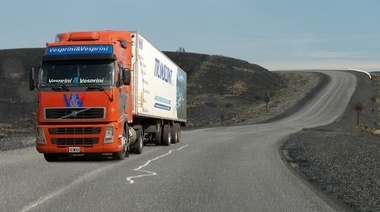 Llegan casi 3 mil camiones menos a la provincia por mes