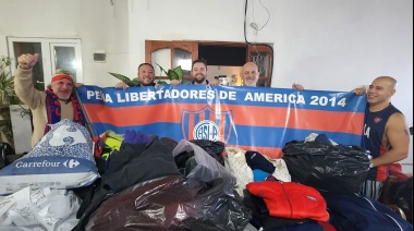 Peña de San Lorenzo entrega donación de ropa de abrigo