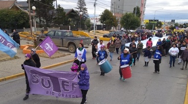 El 30 paran y se movilizan los docentes en la provincia