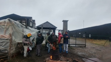 Sigue el reclamo de los trabajadores de SITRA