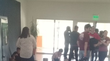 Estudiantes del IPES siguen reclamando por la presencia de ratas