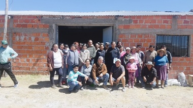 Quieren desalojar una comunidad para construir una zona franca