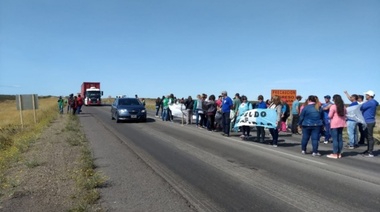 Estatales vuelven a cortar la ruta en Puerto Madryn