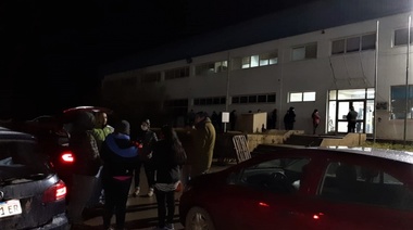 Trabajadores fueron dejados afuera y piden que se aclare su situación