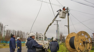 Fibra óptica mejorará la conectividad en la zona de El Hoyo