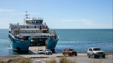 Aseguran que en 2021 comienza el proyecto del Cruce Marítimo Austral