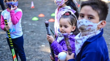 Crece el Hockey Social en el barrio Dos Banderas