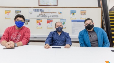 Trabajadores de Ambassador Fueguina expusieron su situación ante los legisladores