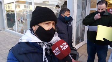 El CEC se manifestó frente a Garbarino en Río Grande