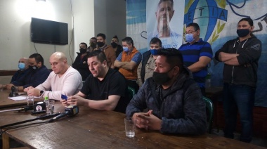 Conferencia de prensa para expresar el desacuerdo con el 75% aceptado por la AOT