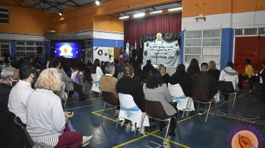 Egresó la primera promoción Bachillerato Popular “Presente”