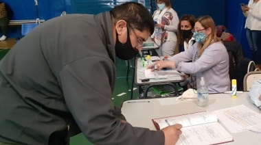 Siguen sin liquidar los salarios adeudados a docente, a pesar de la orden judicial