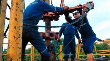 Petroleros acordaron aumento interanual