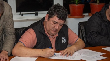 Vuoto y los gremios municipales adelantaron paritarias y acordaron un aumento extra