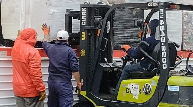 Llegó el camión con todo lo recolectado en Río Grande y Tolhuin