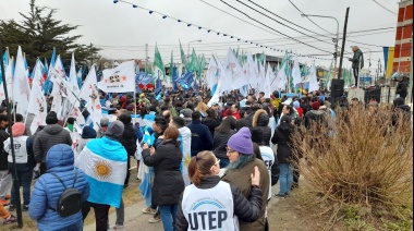 Contundente repudio desde la provincia al intento de atentado contra Cristina