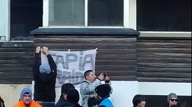 Movilización en Ushuaia para acompañar el paro en Newsan