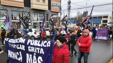 SUTEF y SADOP confluyeron en la movilización de Río Grande