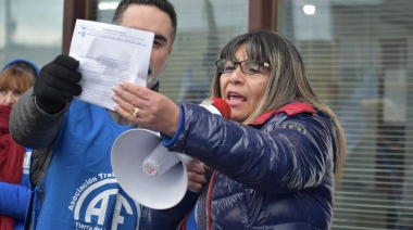 Estatales y docentes contra el proyecto de Ley de Bases