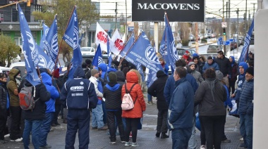 Estatales y docentes contra el proyecto de Ley de Bases