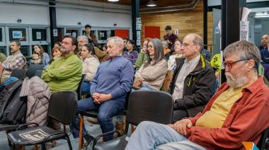 Estudiantes universitarios involucrados en la protección del ecosistema del canal Beagle