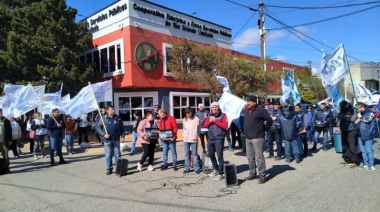 Manifestación contra el aumento de la luz