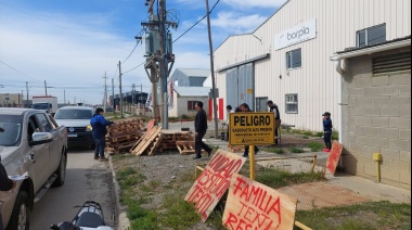 Operarios exigen indemnización y que la empresa pase “a mano de los trabajadores”