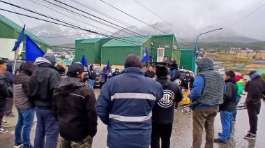 ATE protestó frente al Ministerio de Educación en Ushuaia