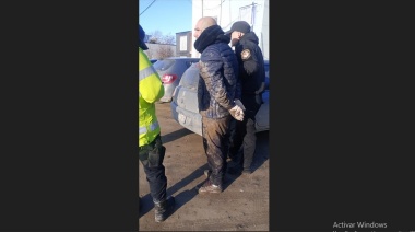 Detuvieron al dirigente de Unidad Popular Pol Baiz durante un desalojo