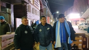 ATE montó una carpa frente a la Legislatura para reclamar por la obra social