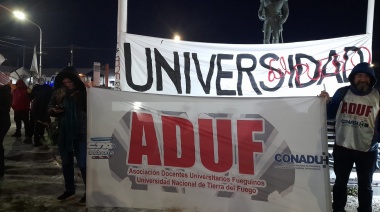 Se realizó la manifestación en defensa de la universidad pública