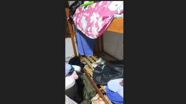 Docente denunció allanamiento violento e injustificado en su casa, cuando estaba con sus hijas y su padre con discapacidad