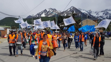 Municipales reclaman homologación del convenio y aumento “de dos cifras”