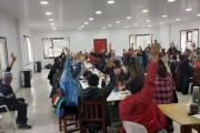Docentes resolvieron otro paro de actividades para el martes 24