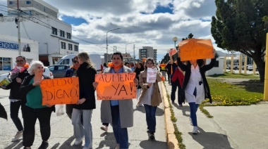 Paro y movilización de profesionales para el 15 de Mayo