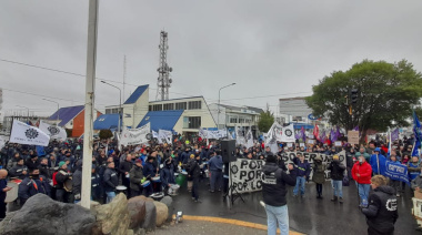Con un duro documento, metalúrgicos ratificaron el paro