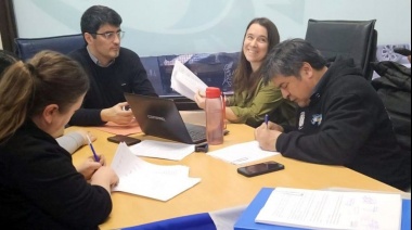 Se firmó el convenio colectivo de trabajo para la Agencia de Recaudación Fueguina