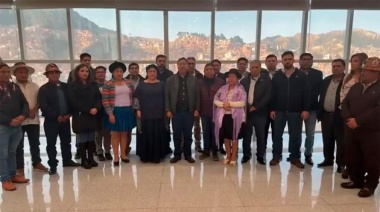 El presidente Arce denuncia intento de golpe y llama al pueblo a organizarse y defender la democracia