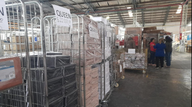 Para poder abonar los sueldos adeudados, arrancó la venta de sábanas en Blanco Nieve