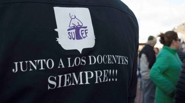 Reclaman 70 mil como sueldo inicial