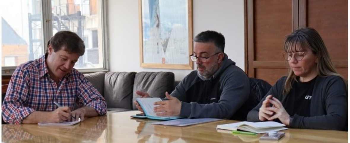 Dirigentes del SUTEF se reunieron con el gobernador