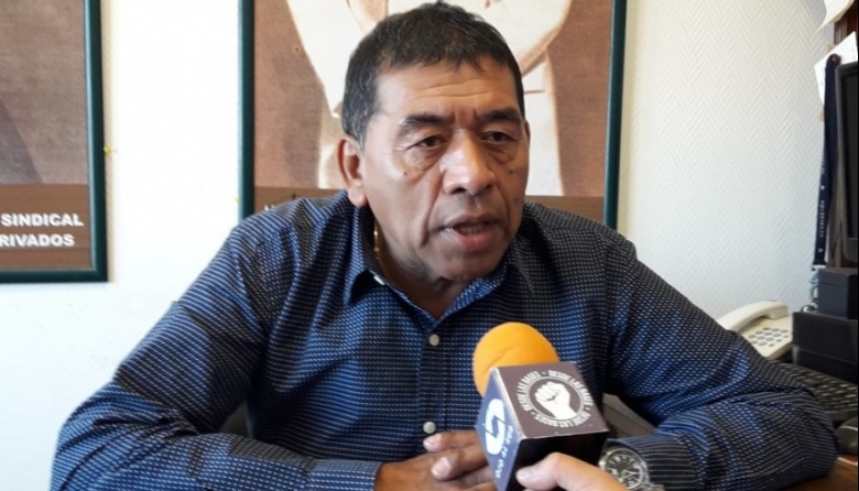 Petroleros gestionan reuniones con el gobernador y el intendente, por la situación de YPF