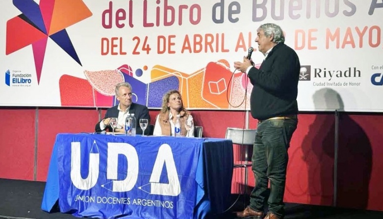 “El gobierno debe invertir en educación y convocar a paritarias”
