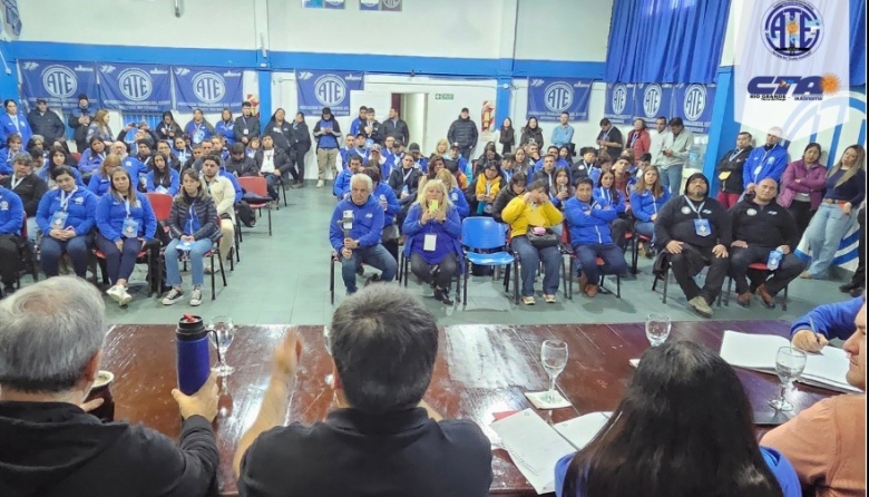 ATE convoca a una asamblea general ante la falta de respuesta al pedido de aumento