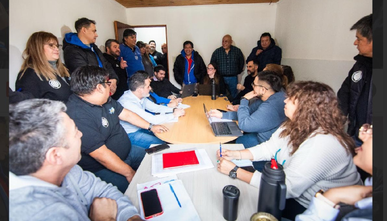 Estatales recibieron propuesta del Gobierno y se evaluará en asambleas