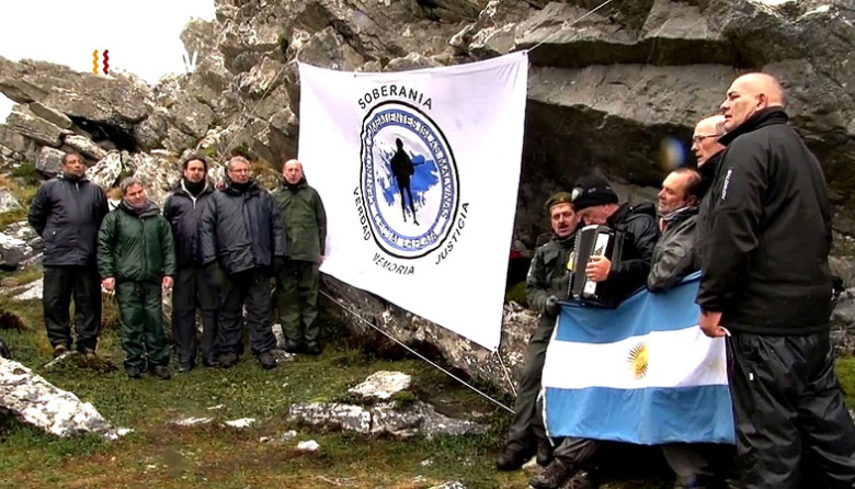 Un grupo de 16 Ex Combatientes del CECIM La Plata regresan a Malvinas