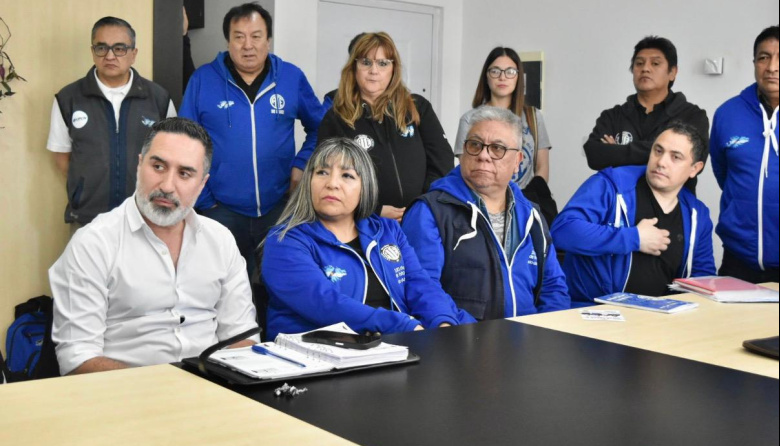 Los estatales retomaron la mesa salarial esta mañana