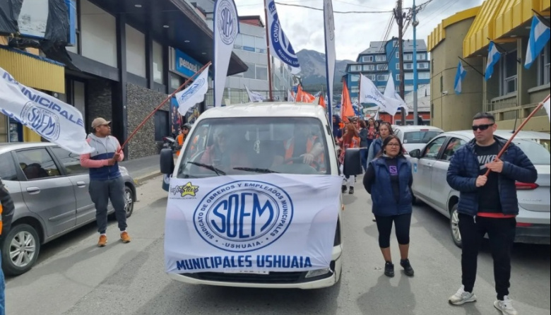 Bono, 120 trabajadores a planta, convenio sin homologar y la mejora del salario pendiente